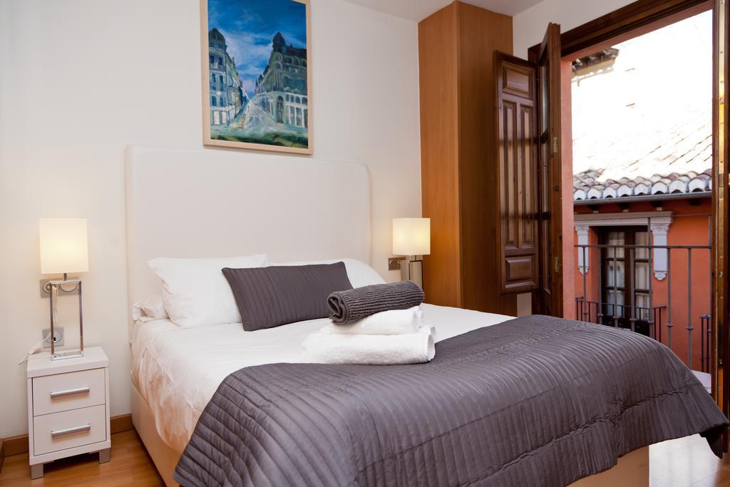 Apartamentos Elvira 21 Granada Phòng bức ảnh