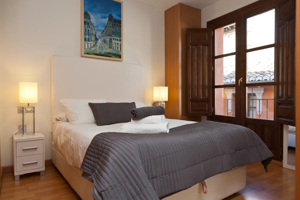 Apartamentos Elvira 21 Granada Phòng bức ảnh